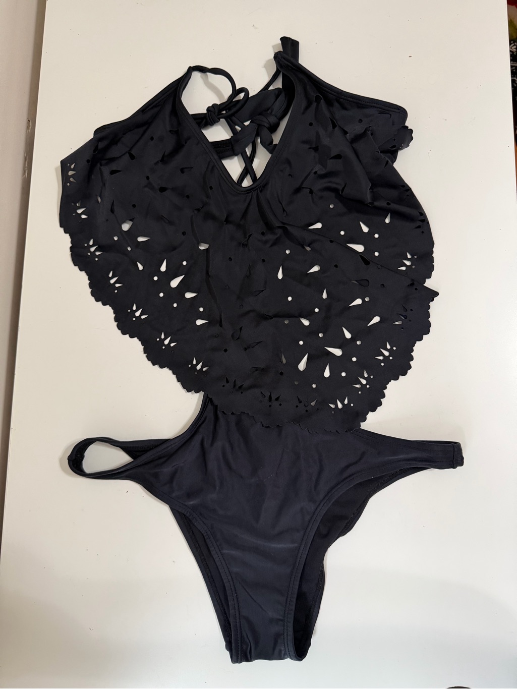 Pilyq Black Laser Cut Monokini One Piece Swimsuit Women’s Size S Cutout Halter
